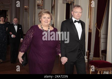 Oslo, Norway 20180201. Prime Minister Erna Solberg and her husband Sindre Finneson the way to the gala dinner at the Royal Castle in connection with Prince William and Duchess Catherine's visit to Norway. Photo: Lise Aaserud / NTB scanpi Stock Photo