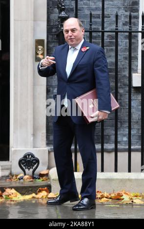 London, UK. 01st Nov, 2022. Minister of Defence Ben Wallace arrives for the weekly cabinet meeting with the Prime Minister at No.10 Downing St on Tuesday, November 01, 2022. Photo by Hugo Philpott/UPI Credit: UPI/Alamy Live News Stock Photo