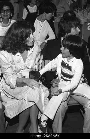 Henry Winkler with wife, Stacey Weitzman and stepson Jed Weitzman at Ringling Bros. and Barnum & Bailey Circus 1979.  Credit: Ralph Dominguez/MediaPunch Stock Photo