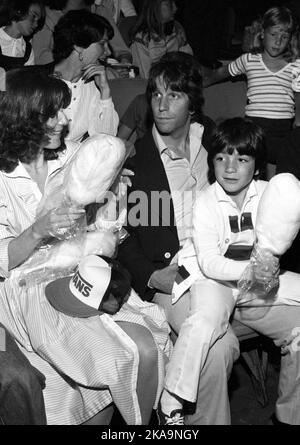 Henry Winkler with wife, Stacey Weitzman and stepson Jed Weitzman at Ringling Bros. and Barnum & Bailey Circus 1979.  Credit: Ralph Dominguez/MediaPunch Stock Photo