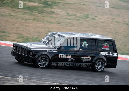 Nissan Patrol GR drifting on the race track Stock Photo