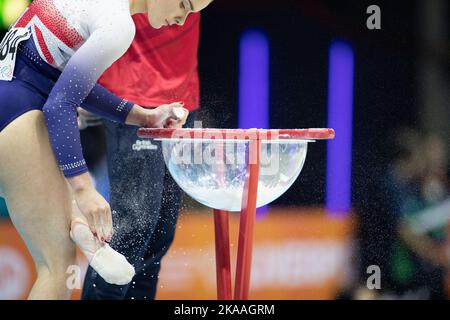 Liverpool, UK. 01st Nov, 2022. Liverpool, England, November 1st 2022 Alice Kinsella (GBR) chalks her feet prior to her Balance Beam routine during the Women's Team Finals at the FIG World Gymnastics Championships at the M&S Bank Arena in Liverpool, England Dan O' Connor (Dan O' Connor/SPP) Credit: SPP Sport Press Photo. /Alamy Live News Stock Photo