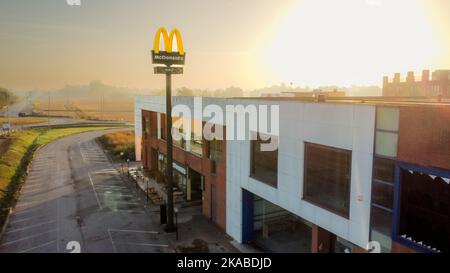 aerial view of a burger king restaurant tall roadside tall signage Stock Photo