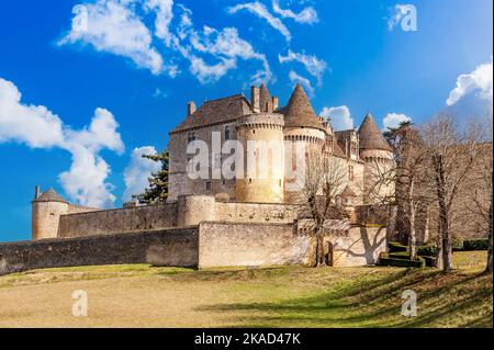 Feudal castle of Fénelon, in Périgord, New Aquitaine, France Stock Photo