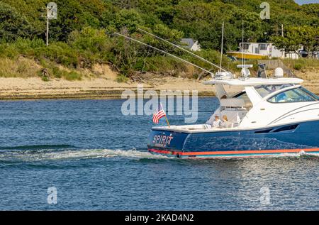 Motor Yacht, Spirit undwway in Montauk Stock Photo