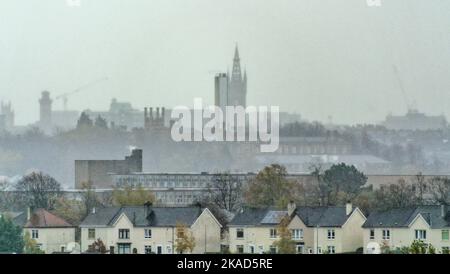 Glasgow, Scotland, UK  2nd  November,  2022. UK Weather:  Wet and Windy as we see storm Claudio appear and the city disappears under a veil of rain.  Credit Gerard Ferry/Alamy Live News Stock Photo