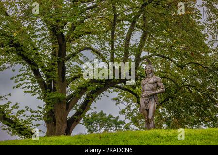 Plymouth, Massachusetts, USA - September 12, 2022: . National Historic Landmark location since 1935 stands a statue erected in 1921 of an Indian Massa Stock Photo
