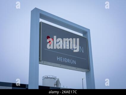 Reykjavik, Iceland - March 22, 2022: Logo of Vinbudin (vine shop), the  State Alcohol and Tobacco Company of Iceland Stock Photo