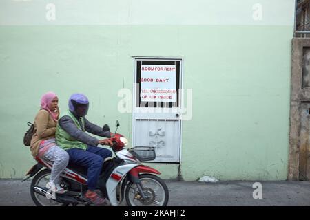 Room For Rent Sign in downtown Pattaya Thailand Stock Photo