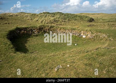 Cladh Hallan roundhouse on the island of South Uist, Outer Hebrides, Scotland, UK. Stock Photo