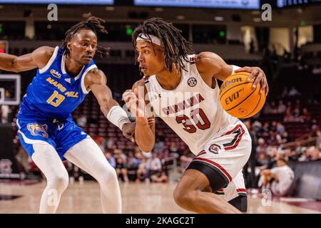 https://l450v.alamy.com/450v/2kagc2t/columbia-sc-usa-2nd-nov-2022-south-carolina-gamecocks-forward-daniel-hankins-sanford-30-drives-to-the-basket-against-the-mars-hill-lions-during-the-first-half-of-the-ncaa-basketball-matchup-at-colonial-life-arena-in-columbia-sc-scott-kinsercal-sport-media-credit-csmalamy-live-news-2kagc2t.jpg