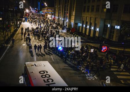 Thousands of protesters take to the streets of Chicago, Illinois, USA, on November 9, 2016 after Donald Trump was elected president of the United States. (Photo by Jim Vondruska/NurPhoto) *** Please Use Credit from Credit Field *** Stock Photo