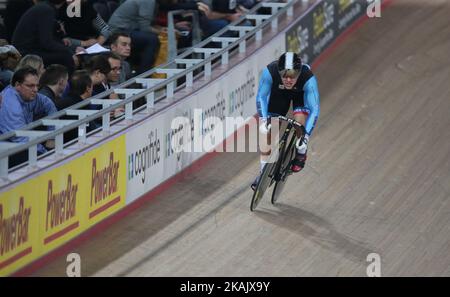 Dominic Suozzi of Star Track Cycling in Sprint Omnium 200m Time Trial during Revolution Cycling Champions League Event at the Velodrome, Lee Valley Velopark, Queen Elizabeth Olympic Park, London, on December 02, 2016 in London, England. (Photo by Kieran Galvin/NurPhoto) *** Please Use Credit from Credit Field ***  Stock Photo