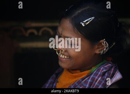 Indigenous Dongria caste tribes look near to their temporary traditional huts as they are preparing it ahead of an annual Tribal Fair, scheduled to starts on the Republic Day of India in the eastern Indian city Bhubaneswar, India, Saturday, 21 January 2017. These Dongria caste tribes live inside the Niyamgiri hills of Kalahandi district of Odisha state in India. (Photo by NurPhoto) *** Please Use Credit from Credit Field *** Stock Photo