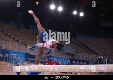 AUGUST 03rd, 2021 - TOKYO, JAPAN: Simone BILES of United States performs at the Women's Balance beam during the Artistic Gymnastics Apparatus Finals at the Tokyo 2020 Olympic Games (Photo by Mickael Chavet/RX) Stock Photo