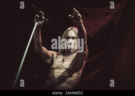 The english singer Iggy Pop performs at the Medimex Festival in Bari, on June 10, 2017. (Photo by Luca Carlino/NurPhoto) *** Please Use Credit from Credit Field *** Stock Photo