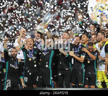 Real Madrid Team celebrate win La Liga with fans at Cibeles Fountain in ...