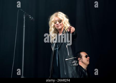 American rock band The Pretty Reckless perform on the second day of Reading Festival, Reading on August 25, 2017. The band consists of Taylor Momsen (lead vocals, rhythm guitar), Ben Phillips (lead guitar, backing vocals), Mark Damon (bass) and Jamie Perkins (drums). (Photo by Alberto Pezzali/NurPhoto) Stock Photo