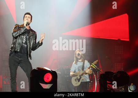 Adam Levine, lead singer of the band Maroon 5, performs at Rock in Rio 2017 in Rio de Janeiro, Brazil on September 15, 2017. The band Maroon 5 performed in the place of Lady Gaga, who did not participate in Rock in Rio due to health problems. (Photo by Luiz Souza/NurPhoto) Stock Photo