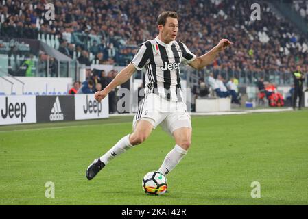 Stephan Lichtsteiner (Juventus FC) during the Serie A football match between Juventus FC and S.P.A.L. 2013 on 25 October 2017 at Allianz Stadium in Turin, Italy. (Photo by Massimiliano Ferraro/NurPhoto) Stock Photo