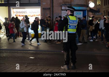 Police are seen at Oxford Circus as they responded to an incident in the Underground Station, London on November 24, 2017. The station has been closed as three fire engines and armed and unarmed forces worked to respond to an accident in which there has been reported an injured customer. Metropolitan Police said it was not terror related. (Photo by Alberto Pezzali/NurPhoto) Stock Photo