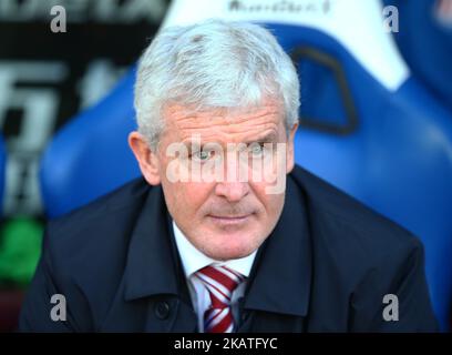 Stoke City manager Mark Hughes during Premier League match between Crystal Palace and Stoke City at Selhurst Park Stadium, London, England on 25 Nov 2017. (Photo by Kieran Galvin/NurPhoto) Stock Photo