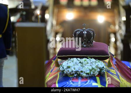 The coffin of King Michael I of Romania at Castle Peles (150 km from Bucharest - The Peles Castle is summer residence of Romanian King) on December 13, 2017. A ceremony was held at the airport in the presence of the five daughters of the former king, representatives of the Romanian authorities and senior Orthodox prelates. The remains of Michel from Romania, who died on December 05, 2017 in Switzerland at the age of 96. (Photo by Alex Nicodim/NurPhoto) Stock Photo