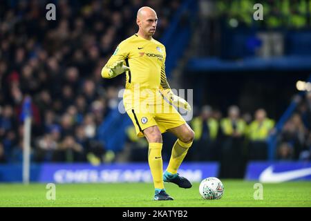Chelsea Goalkeeper Willy Caballero during the Carabao Cup Quarter - Final match between Chelsea and AFC Bournemouth at Stamford Bridge in London, England on December 20, 2017. (Photo by Kieran Galvin/NurPhoto) Stock Photo
