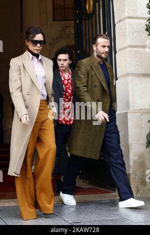 Victoria Beckham attending the Louis Vuitton Men Menswear Fall/Winter  2018-2019 show as part of Paris fashion week in Paris, France on January  18, 2018. Photo by Jerome Domine/ABACAPRESS.COM Stock Photo - Alamy