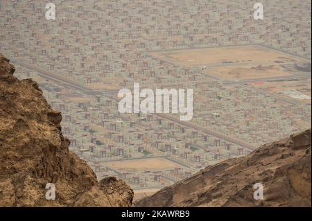 A general view of the new districts of Al Ain (Qasr Al Muwaiji) seen from the top of Jebel Hafeet. On Sunday, February 25, 2018, in Qasr Al Muwaiji, Abu Dhabi, United Arab Emirates. (Photo by Artur Widak/NurPhoto)  Stock Photo