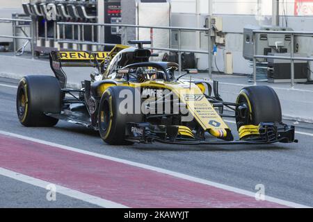 Renault driver Nico Hulkenberg (27) of Germany during the test of F1 celebrated at Circuit of Barcelonacon 7th March 2018 in Barcelona, Spain.(Photo by Urbanandsport/NurPhoto) Stock Photo