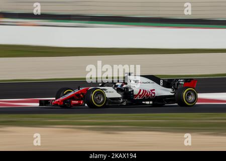 08 Romain Grosjean from France Haas F1 Team VF-18 Ferrari during day four of F1 Winter Testing at Circuit de Catalunya on March 9, 2018 in Montmelo, Spain. (Photo by Xavier Bonilla/NurPhoto) Stock Photo