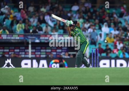 SCG, NSW, Australia: 3rd November 2022;  T20 World Cup Cricket, Pakistan versus South Africa: Babar Azam of Pakistan hits a boundary shot Stock Photo