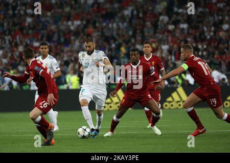 Real Madrid's Karim Benzema, in the center, controls the ball during the final match of the Champions League between Real Madrid and Liverpool at the Olympic Stadium in Kiev. Ukraine, Saturday, May 26, 2018 (Photo by Danil Shamkin/NurPhoto) Stock Photo