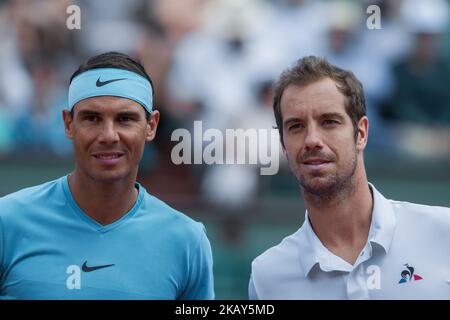 Rafael Nadal of Spain and Richard Gasquet of France before the match at Roland Garros Grand Slam Tournament - Day 7 on June 02, 2018 in Paris, France. (Photo by Robert Szaniszló/NurPhoto) Stock Photo