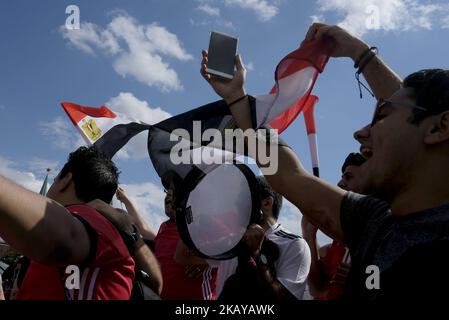 Egyptians fans at Red Square in Moscow, Russia on June 13, 2018, during FIFA 2018 World Cup. (Photo by Matteo Ciambelli/NurPhoto) Stock Photo