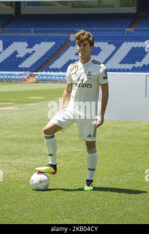 Real Madrid's new player Alvaro Odriozola during his official presentation at the Santiago Bernabeu stadium in Madrid on July 18, 2018. (Photo by Oscar Gonzalez/NurPhoto) Stock Photo
