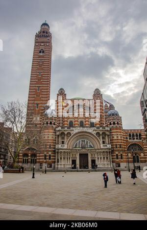 The Westminster Cathedral or the Metropolitan Cathedral of the Precious Blood of Our Lord Jesus Christ, in London, UK, the largest Catholic church building in England and Wales and the seat of the Archbishop of Westminster. It was built in 1903 with the highest tower reaching 87m. It was designed by the architect John Francis Bentley in Neo-Byzantine style. London, UK - February 2018 (Photo by Nicolas Economou/NurPhoto) Stock Photo