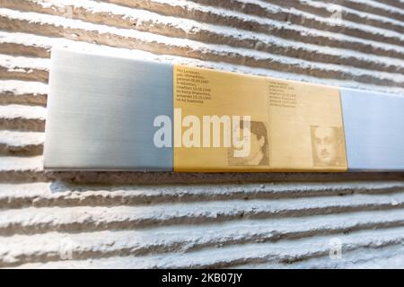 Inauguration of memorial plaques for the holocaust victims Franz and Tilly Landauer in Munich, Germany, on July 26, 2018. (Photo by David Speier/NurPhoto) Stock Photo