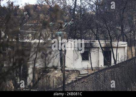 Pictures from the wider area of Mati and Neos Voutsas in eastern Attica near Athens after the fire. The fire that took place on 23 of July 2018 was one of the worsts in the century. The death count has been raised to 88 victims. Many people are still missing and the research is still going on. The area is still without electricity. The first count was that 2500 houses have been destroyed. July 28, 2018 - Mati, Attica, Greece (Photo by Nicolas Economou/NurPhoto) Stock Photo