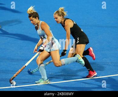 ALBERTARRIO Agustina of Argentina (Blue) during FIH Hockey Women's World Cup 2018 Day Nine match Cross-Over game 25 between Argentina and New Zealand at Lee Valley Hockey & Tennis Centre at Queen Elizabeth Olympic Park in London, UK on July 30, 2018. (Photo by Action Foto Sport/NurPhoto)  Stock Photo