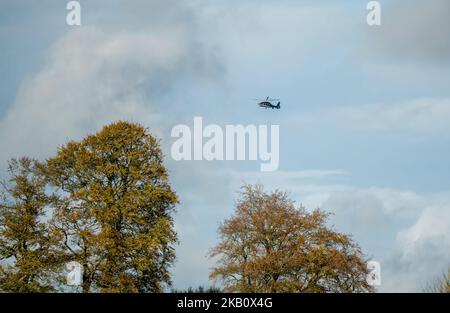 A British SAS Special Air Service Dauphin helicopter (658 squadron ...