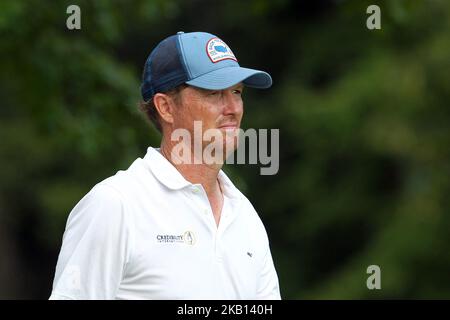 Tim Petrovic of Austin, Texas walks from the 3rd tee during the second round of the The Ally Challenge golf tournament presented by McLaren at Warwick Hills Golf & Country Club in Grand Blanc, MI, USA Saturday, September 15, 2018. (Photo by Amy Lemus/NurPhoto) Stock Photo