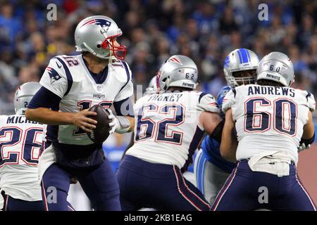 New England Patriots quarterback Tom Brady #12 looks to pass during the first half of an NFL football game against the Detroit Lions in Detroit, Michigan USA, on Sunday, September 23, 2018. (Photo by Amy Lemus/NurPhoto) Stock Photo