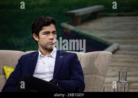 Adrian Grenier, Actor, Filmmaker, Social Advocate, talks about Protecting Critical Water Systems at Climate Summit part of the DreamForce conference, September 27, 2018 at Civic Center, San Francisco, CA (Photo by Khaled Sayed/NurPhoto) Stock Photo