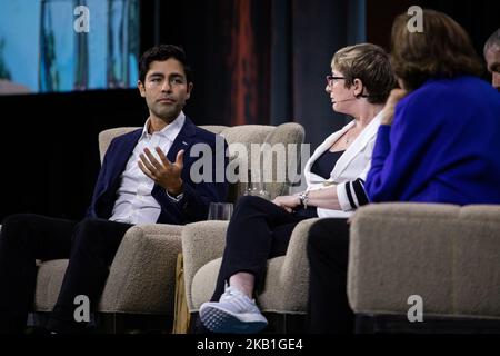 Adrian Grenier, Actor, Filmmaker, Social Advocate, talks about Protecting Critical Water Systems at Climate Summit part of the DreamForce conference, September 27, 2018 at Civic Center, San Francisco, CA (Photo by Khaled Sayed/NurPhoto) Stock Photo