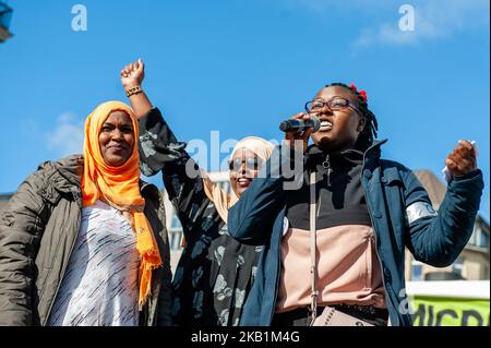 More than 400 initiatives call for a big demonstration under the slogan 'United Against Racism' on 29 September 2018 in Hamburg, Germany. 'We'll come united', is an open initiative of people from different social, antiracist and political networks, including refugees. They organized a massive demonstration against racism in Hamburg where around thirty thousand people from different countries gathered at the Rathausmarkt. Over 40 trucks from different organizations with their slogans against racism marched along the parade. After the demonstration, people gathered at the harbor, where several s Stock Photo