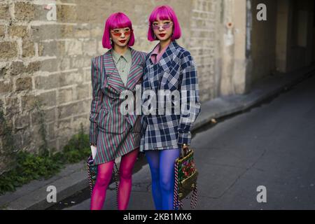 Amiaya are seen on the street during Paris Fashion Week SS19 wearing Vivienne Westwood on September 29, 2018 in Paris, France. (Photo by Nataliya Petrova/NurPhoto) Stock Photo