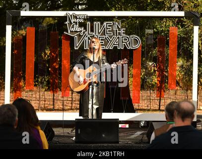 St. Helena, USA. 02nd Nov, 2022. Rosa Linn performs on Day 2 of Live In The Vineyard 2022 at Raymond Vineyard on November 02, 2022 in Napa, California. Photo: Casey Flanigan/imageSPACE/Sipa USA Credit: Sipa USA/Alamy Live News Stock Photo