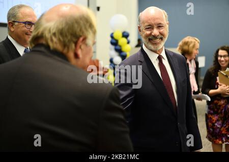 Tom Wolf (center), Incumbent and Democratic candidate and Scott Wagner (not pictured), Republican candidate for the seat of Governor of Pennsylvania attend a student forum in Philadelphia, PA, on October 10, 2018. De event at the School District of Philadelphia headquarters is put up by the Rendell Center for Civics and Civic Engagement of former Governor Ed Rendell. (Photo by Bastiaan Slabbers/NurPhoto) Stock Photo